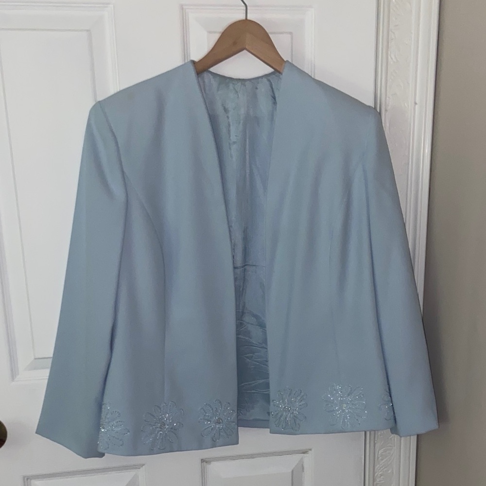 Elegant Women's Light Blue Blazer with Floral Details